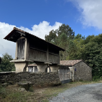  Hospital Da Cruz - Melide J87